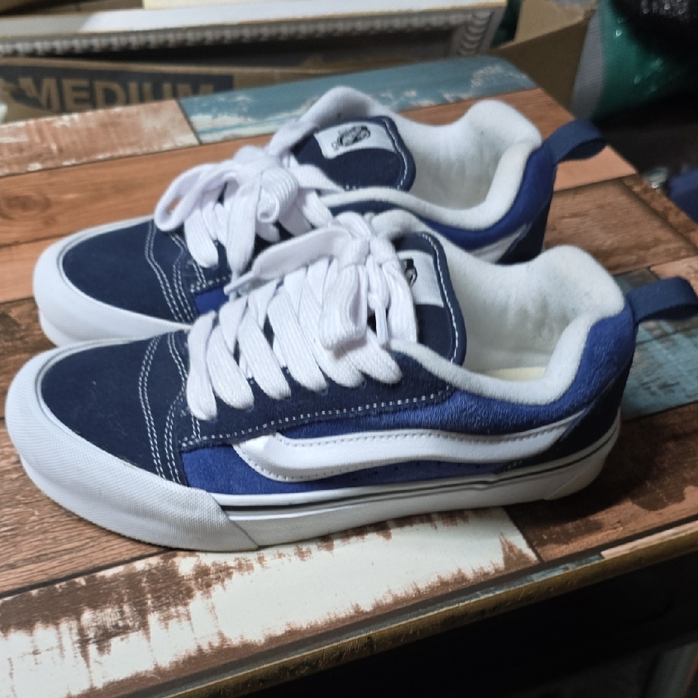 Vans Sneakers Size 6.0